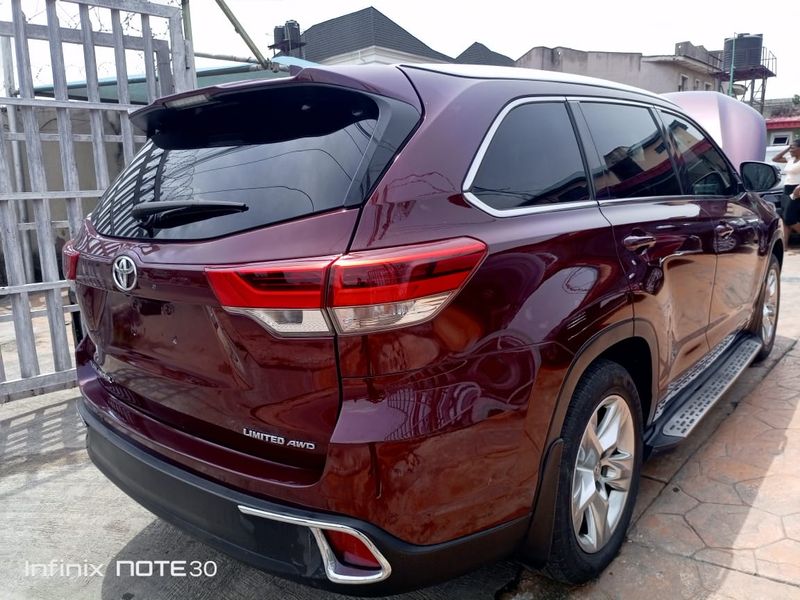 Thumbnail 11 of 2019 Toyota Highlander LIMITED